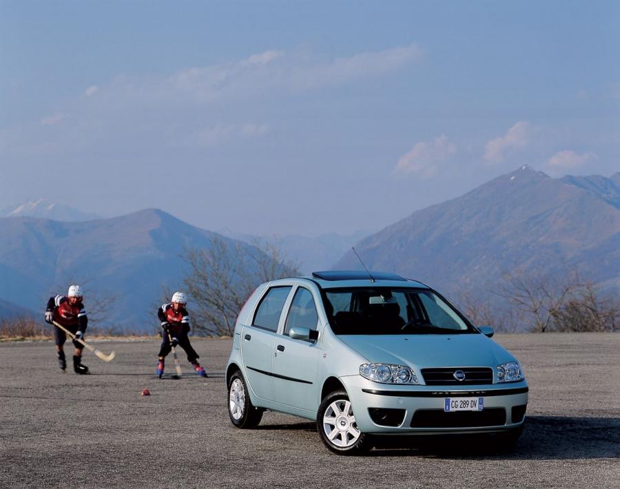  Fiat Punto 2003 года  (фото 62 из 67)